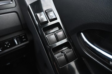 https://dvg-vehicle-assets.s3.amazonaws.com/U14414/3klwr6nh3f87ks0up7gpx2awx.jpg