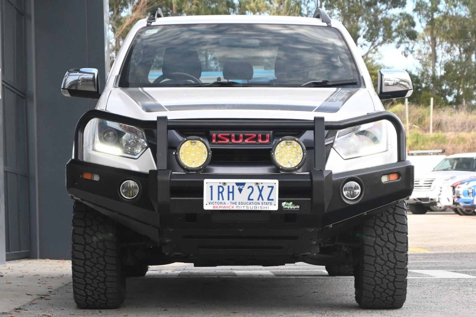 Isuzu D-max image 2