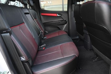 https://dvg-vehicle-assets.s3.amazonaws.com/U14414/c6462u27zynxz809asu4rh7vp.jpg