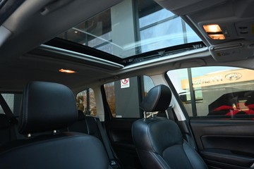 https://dvg-vehicle-assets.s3.amazonaws.com/U14439/16fdy85c12mmt89glrfjjxk9n.jpg