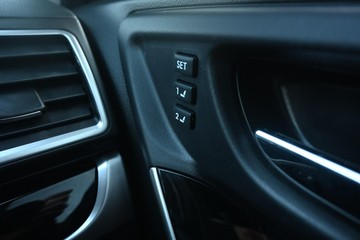 https://dvg-vehicle-assets.s3.amazonaws.com/U14439/9x9xtjd6r6ecc64rqxwe8azmi.jpg