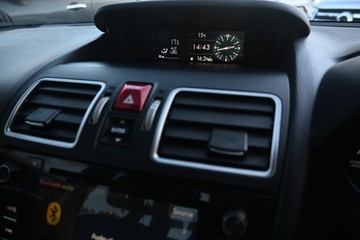 https://dvg-vehicle-assets.s3.amazonaws.com/U14439/c081v57w09nd3rx9evvlbzbkf.jpg