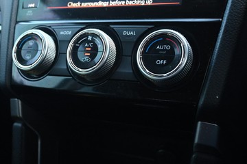 https://dvg-vehicle-assets.s3.amazonaws.com/U14439/cj5sda0ejxs0v8n08yslsqglv.jpg
