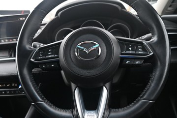 https://dvg-vehicle-assets.s3.amazonaws.com/U14447/98474bmfd4hbg1d23hfm2zuun.jpg