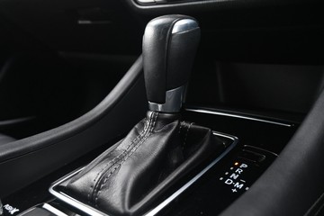 https://dvg-vehicle-assets.s3.amazonaws.com/U14447/eczdyc0wutni0ah92ssruzgoc.jpg
