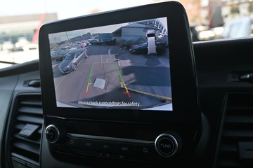 https://dvg-vehicle-assets.s3.amazonaws.com/U14470/ayqd7iizhhafm2xrd5c2knp65.jpg