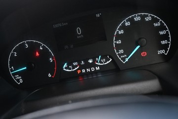 https://dvg-vehicle-assets.s3.amazonaws.com/U14470/co0ky52m27se1b6s9aisbehda.jpg
