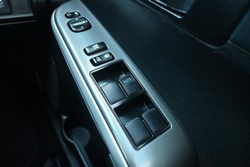 https://dvg-vehicle-assets.s3.amazonaws.com/U14510/9j94w0427xlioljw7ee4bd1fn.jpg