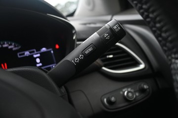 https://dvg-vehicle-assets.s3.amazonaws.com/U14566/bl8npz5mn4tckmf4vqr4oq4p0.jpg