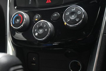 https://dvg-vehicle-assets.s3.amazonaws.com/U14566/d7fo2n0tlbqxc6zmwt0l29knd.jpg