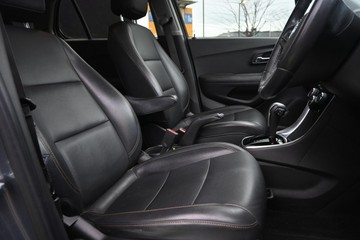 https://dvg-vehicle-assets.s3.amazonaws.com/U14566/e0v6k49f0srl9r1wontc8f19v.jpg