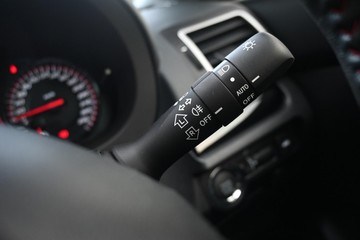 https://dvg-vehicle-assets.s3.amazonaws.com/U14646/17zg36y1z4307ebzwu22jz0cl.jpg