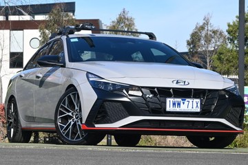 https://dvg-vehicle-assets.s3.amazonaws.com/U14657/9n3a2eo584tdyfyu29d0u0eik.jpg