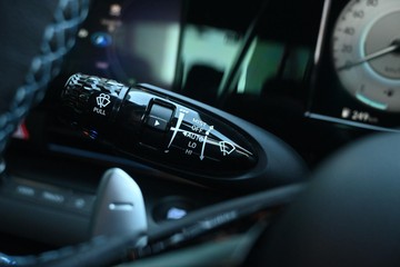 https://dvg-vehicle-assets.s3.amazonaws.com/U14657/9rtbu3wqps5l48d3vlecu8ouw.jpg