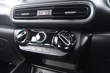 https://dvg-vehicle-assets.s3.amazonaws.com/U14675/50shfn1baodxby90wiyn05aaj.jpg