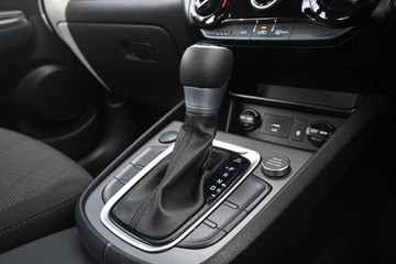 https://dvg-vehicle-assets.s3.amazonaws.com/U14675/70w61ed6ypl6cji5hgno916t1.jpg