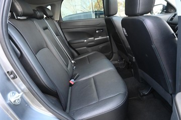 https://dvg-vehicle-assets.s3.amazonaws.com/U14677/5z61lgqiplbhagapq818ttu2.jpg