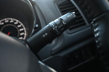https://dvg-vehicle-assets.s3.amazonaws.com/U14677/dhve2n31fk55ew54rf13gs3qh.jpg