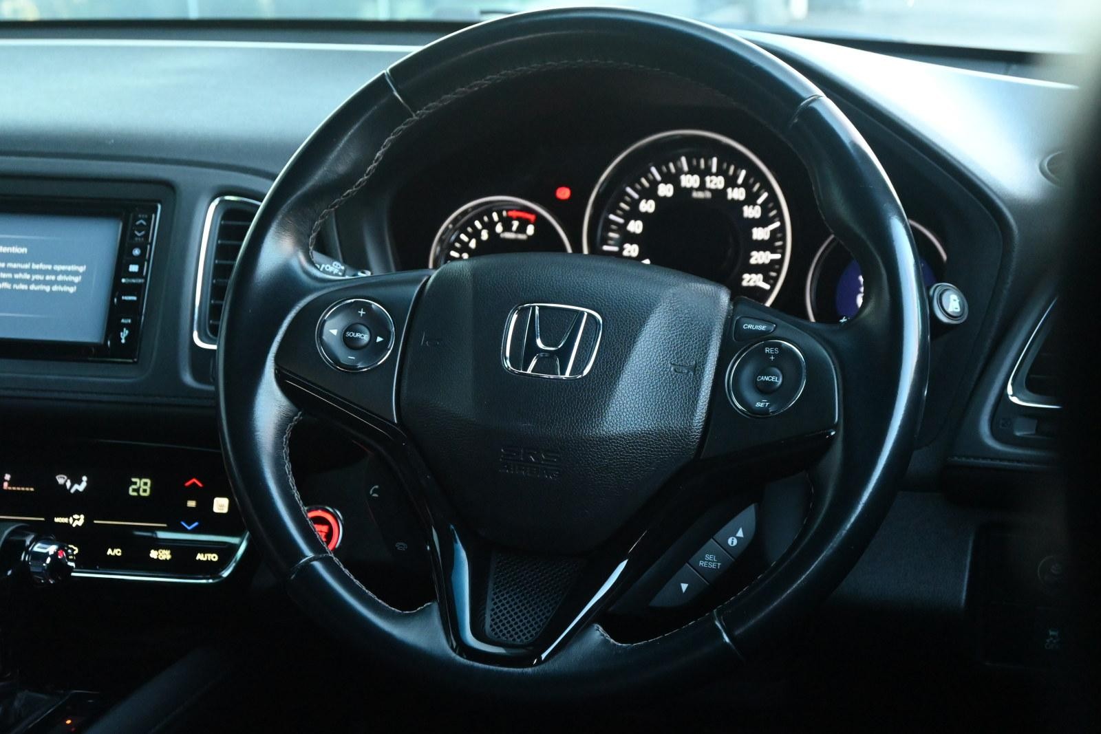 Honda Hr-v image 4