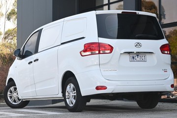 https://dvg-vehicle-assets.s3.amazonaws.com/U14751/45hnhrx7jiic5t7fm67mmjq9.jpg
