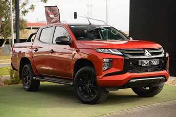 https://dvg-vehicle-assets.s3.amazonaws.com/U14764/5c5z2eh7h35ayek27dyuay7uq.jpg