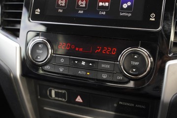 https://dvg-vehicle-assets.s3.amazonaws.com/U14764/8xfqvv3flf751qkypretsh4mo.jpg