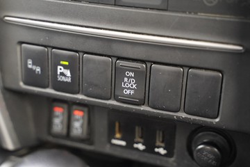 https://dvg-vehicle-assets.s3.amazonaws.com/U14764/d1hsbo23bevejnbw7yr9mmovb.jpg