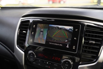 https://dvg-vehicle-assets.s3.amazonaws.com/U14764/djkht93958vvrymwf7fj72vkk.jpg