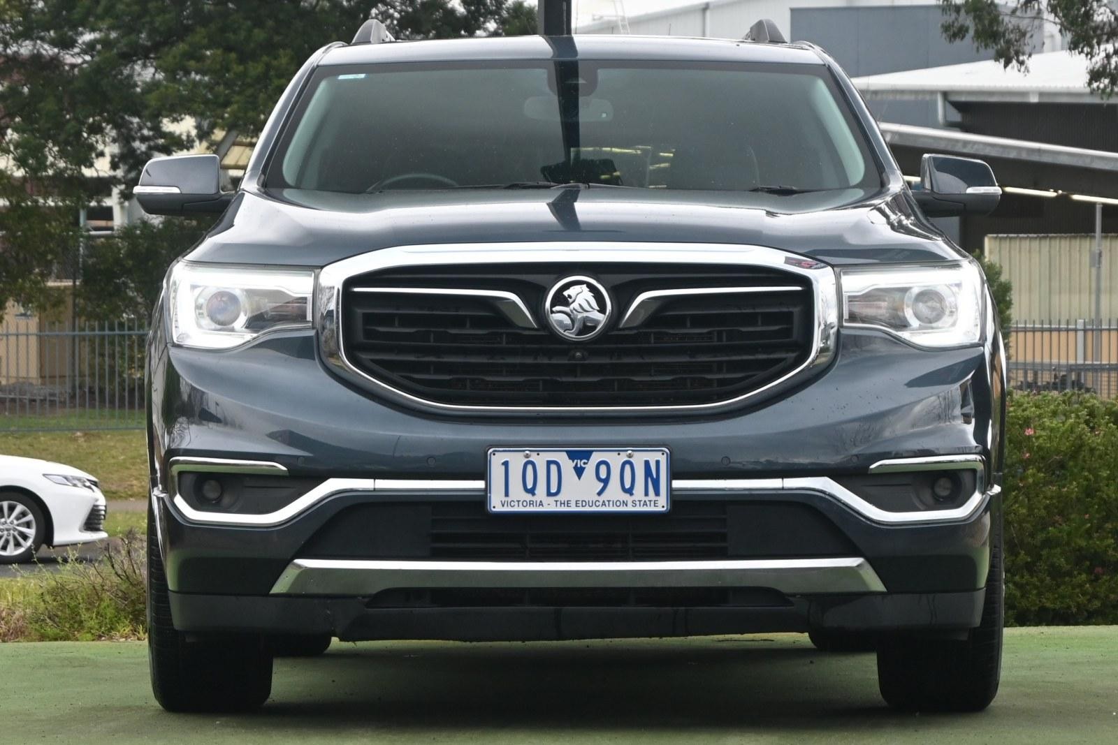 Holden Acadia image 2