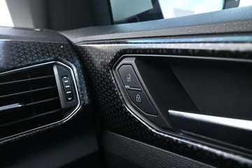 https://dvg-vehicle-assets.s3.amazonaws.com/U14830/1aci4y8mpi4fz5qde4azmzv50.jpg