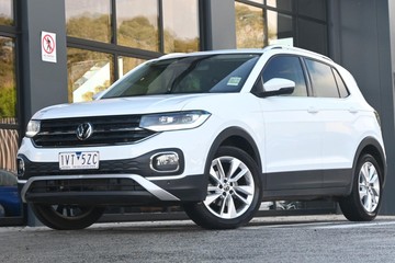 https://dvg-vehicle-assets.s3.amazonaws.com/U14830/1if0n2vq1itbi0ri4erjnvsdi.jpg
