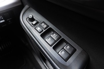 https://dvg-vehicle-assets.s3.amazonaws.com/U14888/4xkx0tuu8fqksquesmrnqmtp8.jpg