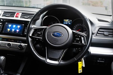https://dvg-vehicle-assets.s3.amazonaws.com/U14888/5z7r9o6fgy5xa0s2u5wxqxjcw.jpg