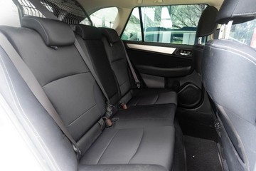 https://dvg-vehicle-assets.s3.amazonaws.com/U14888/6yqddrm58v3iisf6ifi6o7878.jpg