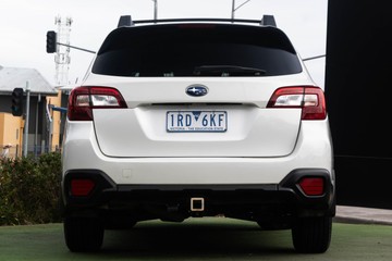 https://dvg-vehicle-assets.s3.amazonaws.com/U14888/7sxzn83vggthf253hiqwjbvee.jpg