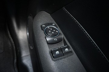 https://dvg-vehicle-assets.s3.amazonaws.com/U14900/9vht4aw7xdehc15s6ww58bfe.jpg