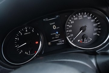 https://dvg-vehicle-assets.s3.amazonaws.com/U14982/7lgi8mm5kuzkn8yufn9zfj0os.jpg
