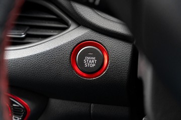 https://dvg-vehicle-assets.s3.amazonaws.com/U14993/5ek8gi70xdw6zyijoo0bph7ht.jpg