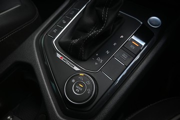 https://dvg-vehicle-assets.s3.amazonaws.com/U15066/c74elw54tju031lk3r1lfokbc.jpg