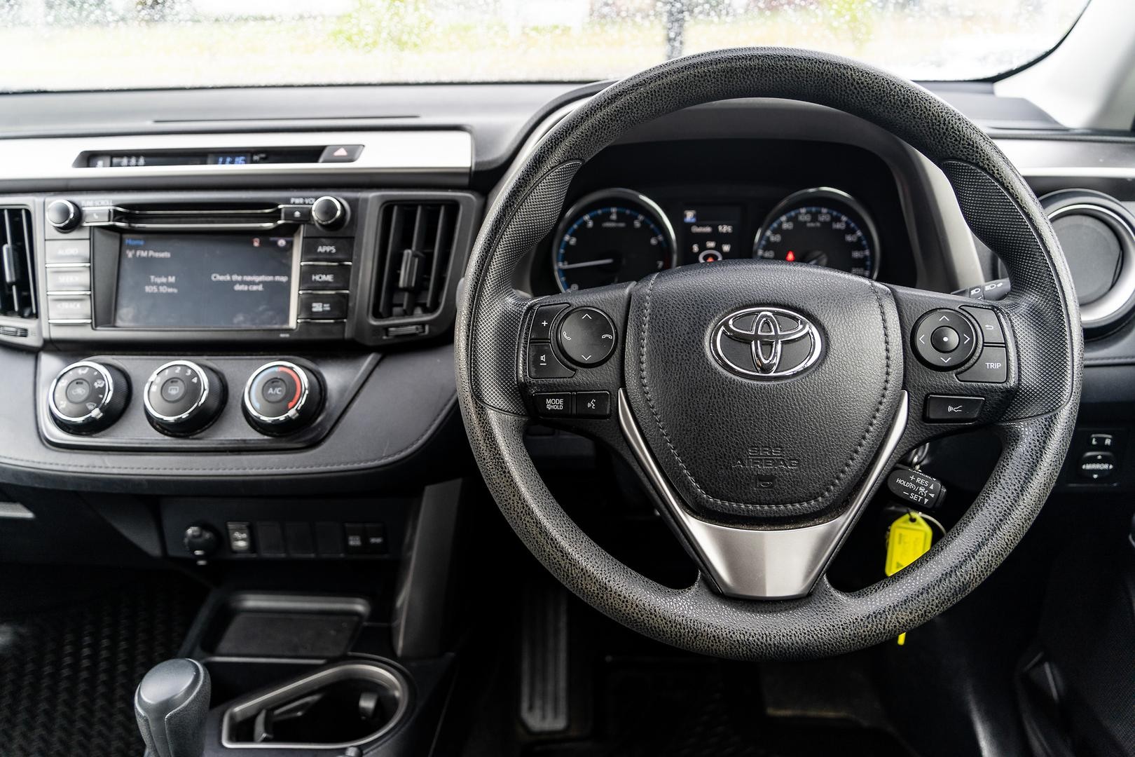 Toyota Rav4 image 4