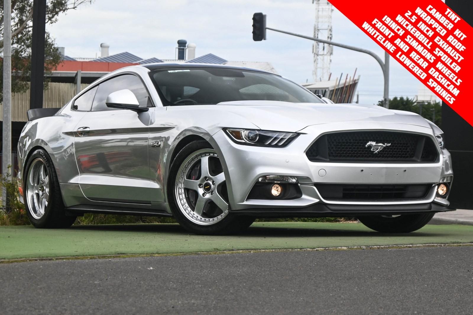 Ford Mustang image 1