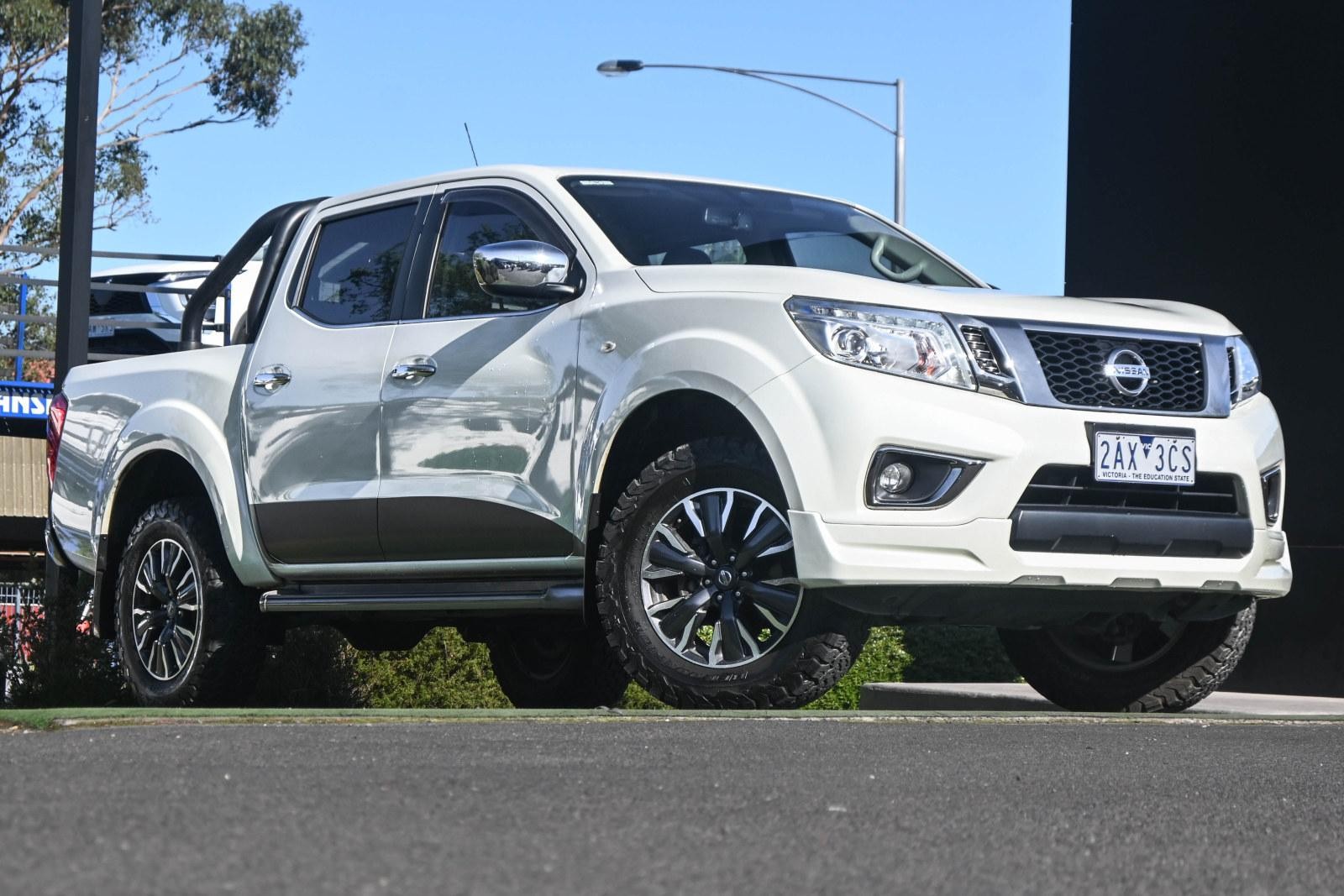 Nissan Navara image 1