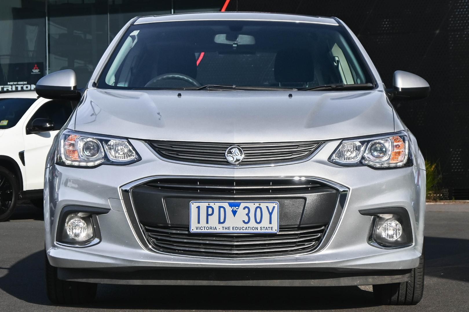 Holden Barina image 2