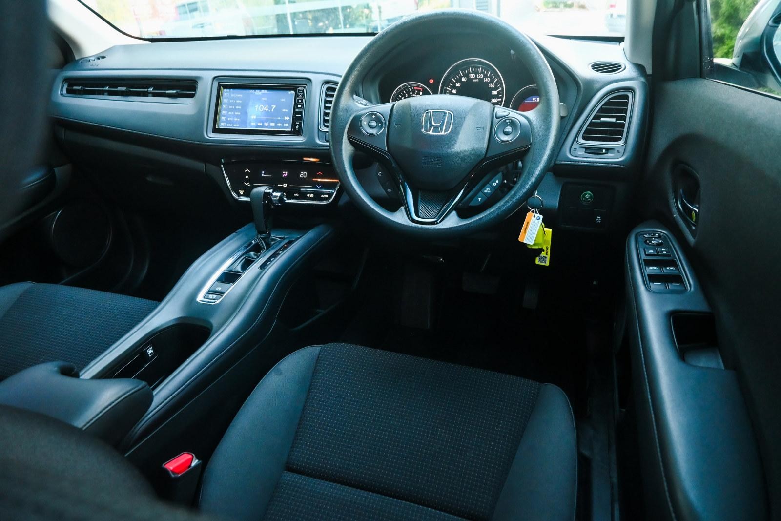 Honda Hr-v image 3