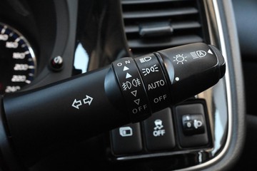https://dvg-vehicle-assets.s3.amazonaws.com/U15228/1yo0nfh768bjuurj93rrbiw7.jpg