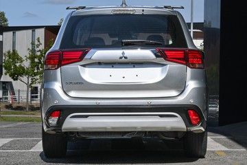 https://dvg-vehicle-assets.s3.amazonaws.com/U15228/2lrjtty03ya7o3yeck1amidkg.jpg
