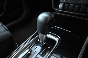 https://dvg-vehicle-assets.s3.amazonaws.com/U15228/4j6alsbtdcgm4uihllo9bg0d.jpg