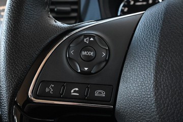 https://dvg-vehicle-assets.s3.amazonaws.com/U15228/eqhdwnxvfgq48upeet5f7kpto.jpg