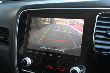 https://dvg-vehicle-assets.s3.amazonaws.com/U15233/aibybmslrj4o0qbk3lqqk5opf.jpg