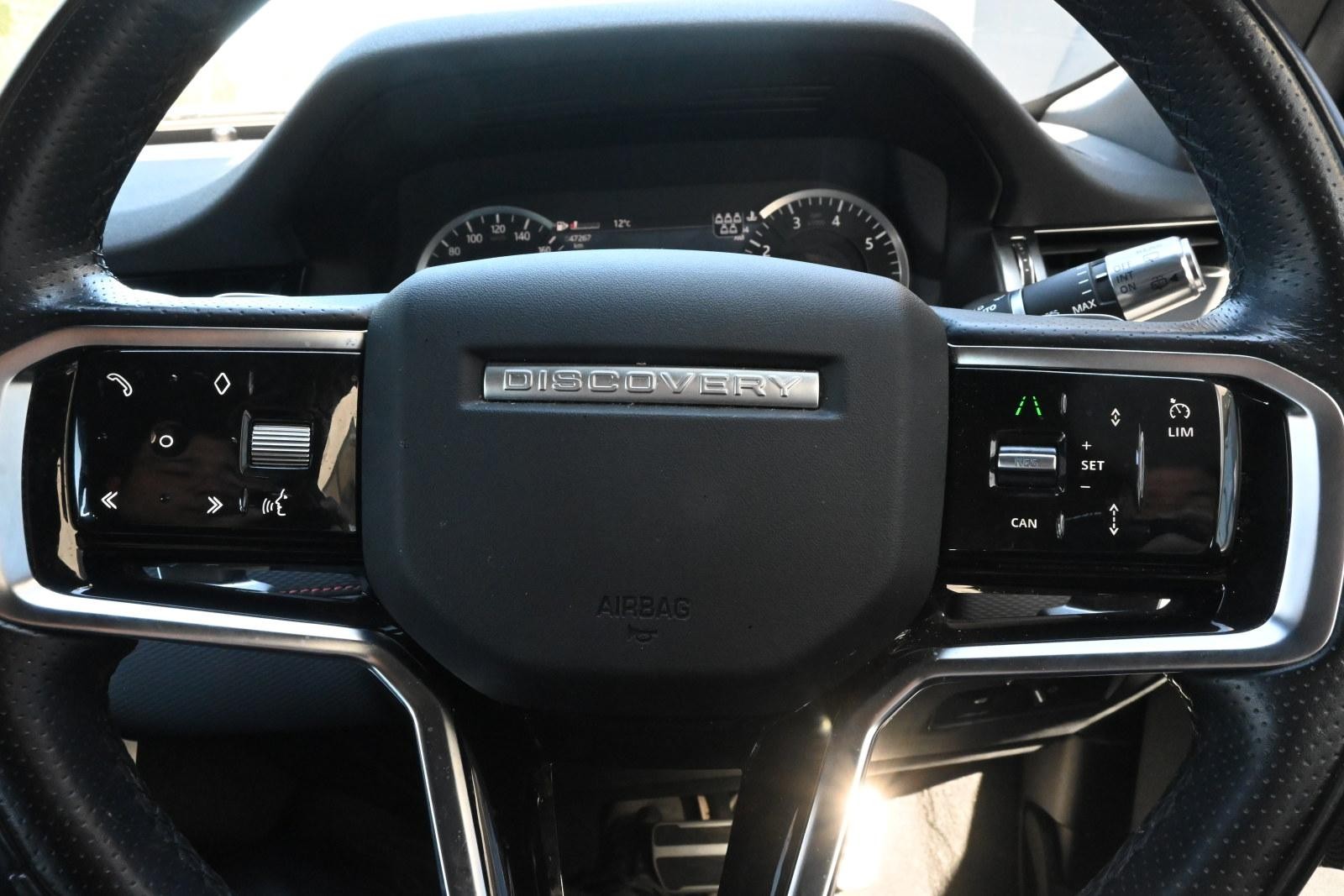 Land Rover Discovery Sport image 4